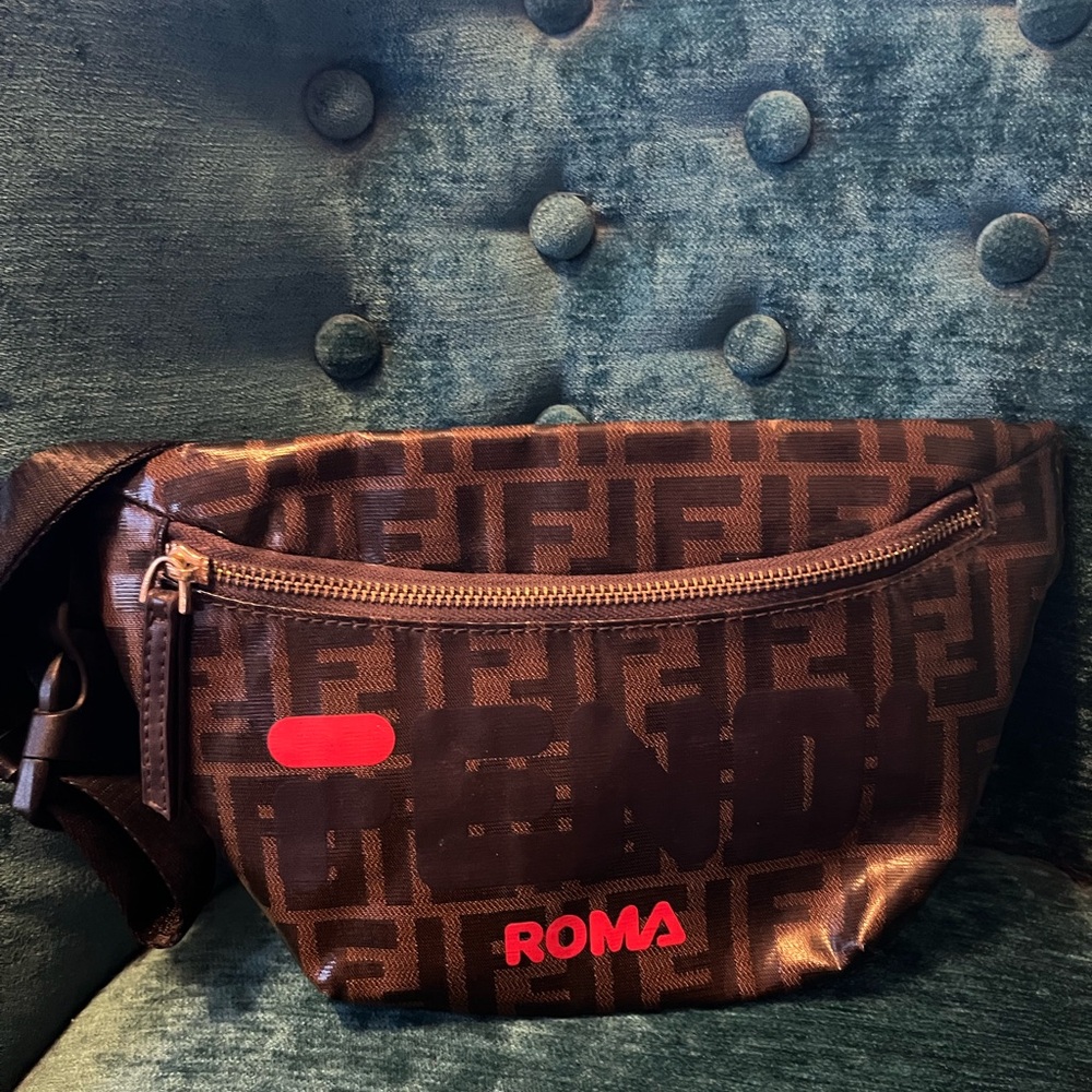 Fashion Bag Cute fanny pack FF adjustable strap.